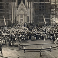 Catedral em construção na década de 50.